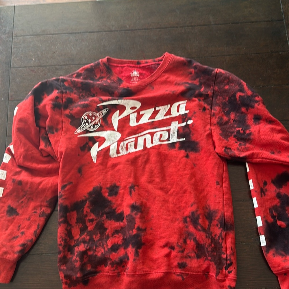 Disney pizza planet sweatshirt-Men’s XL